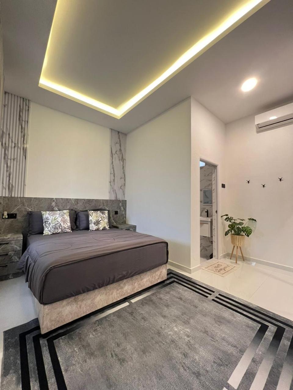 Auranad Tinyhouse Bandar Tanah Merah Wifi Netflix Esterno foto