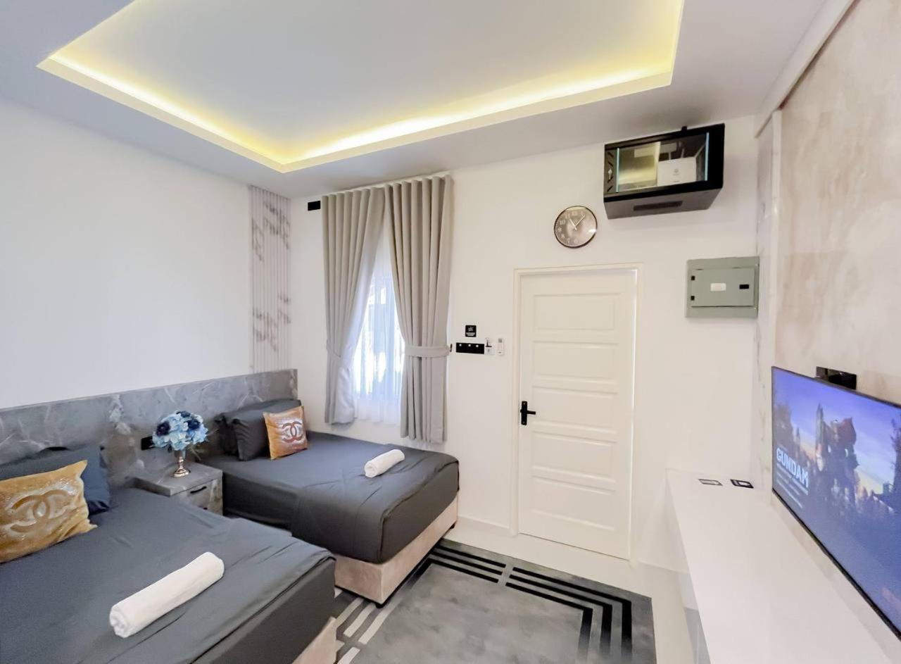 Auranad Tinyhouse Bandar Tanah Merah Wifi Netflix Esterno foto